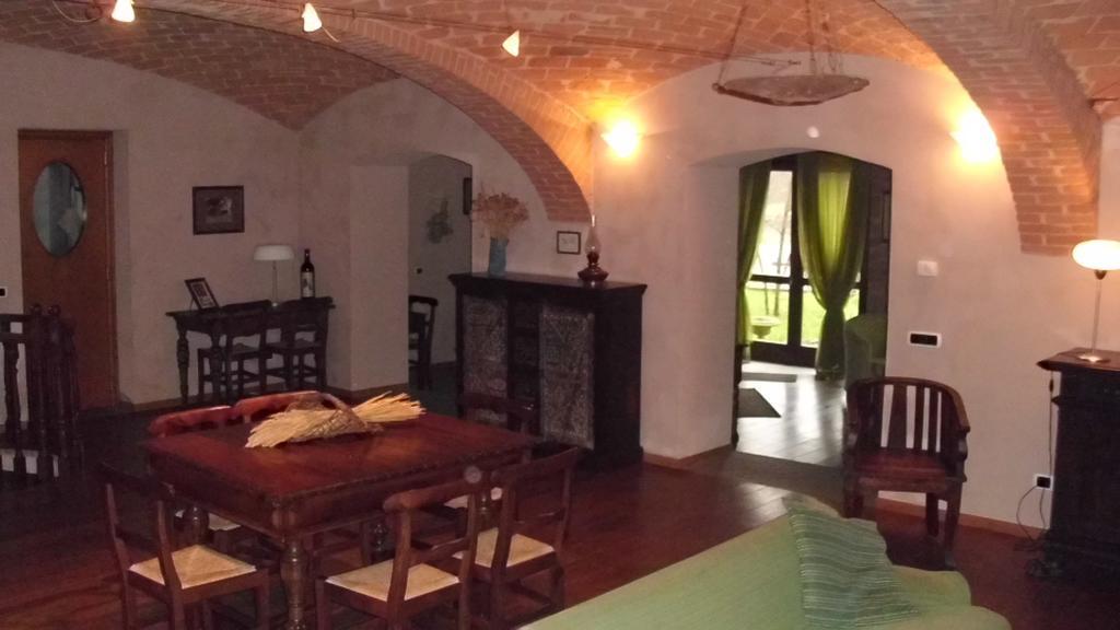 Locanda Del Molino Vecchio Magliano Alfieri Chambre photo